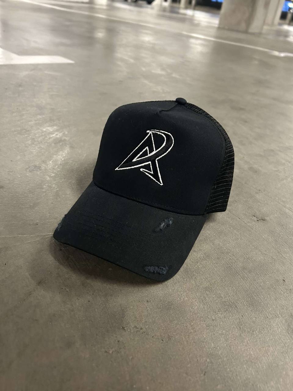 A Logo Outline Cap -  Onyx